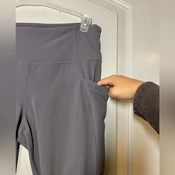 Athleta Meshblock athletic yoga mesh Leggings size large athleisure workout - Picture 8 of 16